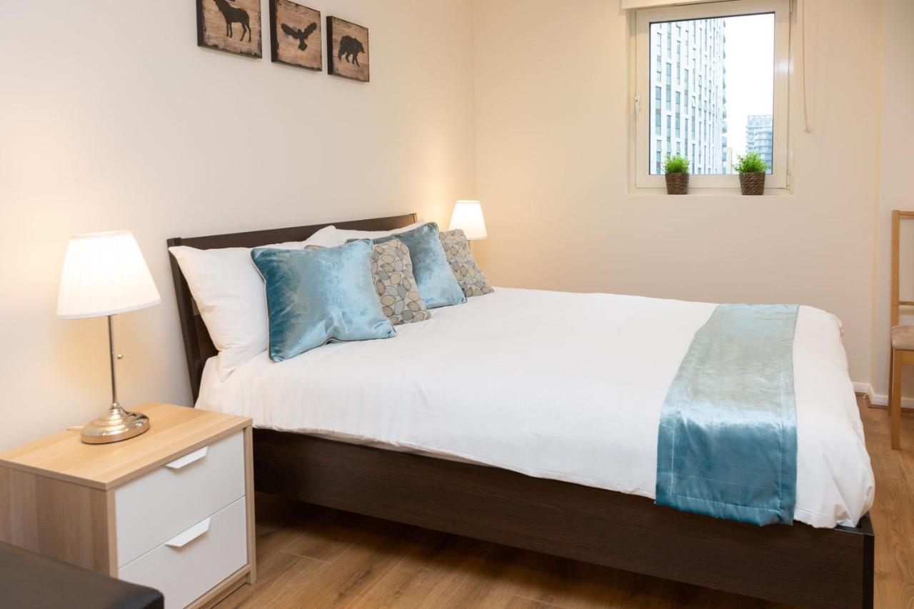 Royal Crossharbour Apartment Londyn Zewnętrze zdjęcie